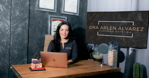 Dra. Arlen Alvarez – Medicina Estética SONORA, transplante capilar en Ciudad Obregón, Sonora
