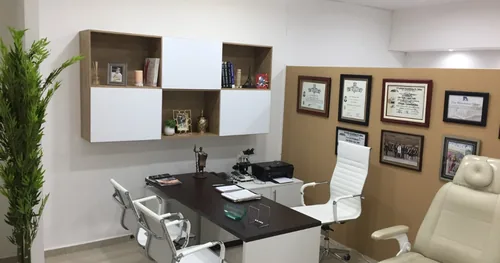 Dr. Juan Basilio López Zaldo, transplante capilar en Colima, Colima