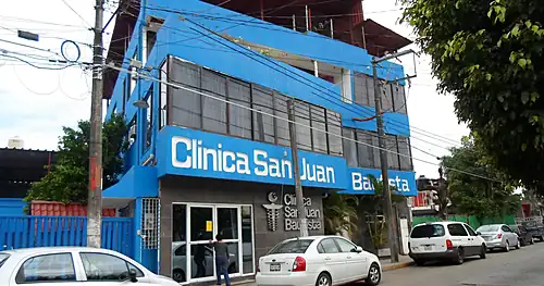 Clinica San Juan Bautista, transplante capilar en Tuxtepec, Oaxaca